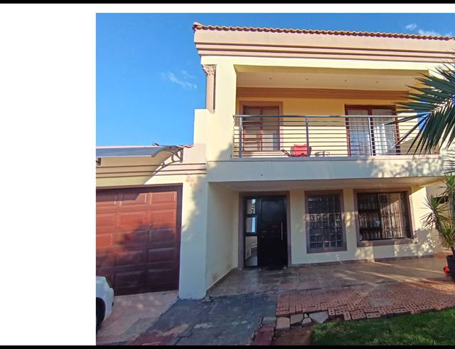 4 BEDROOM HOUSE FOR SALE IN VISTA PARK